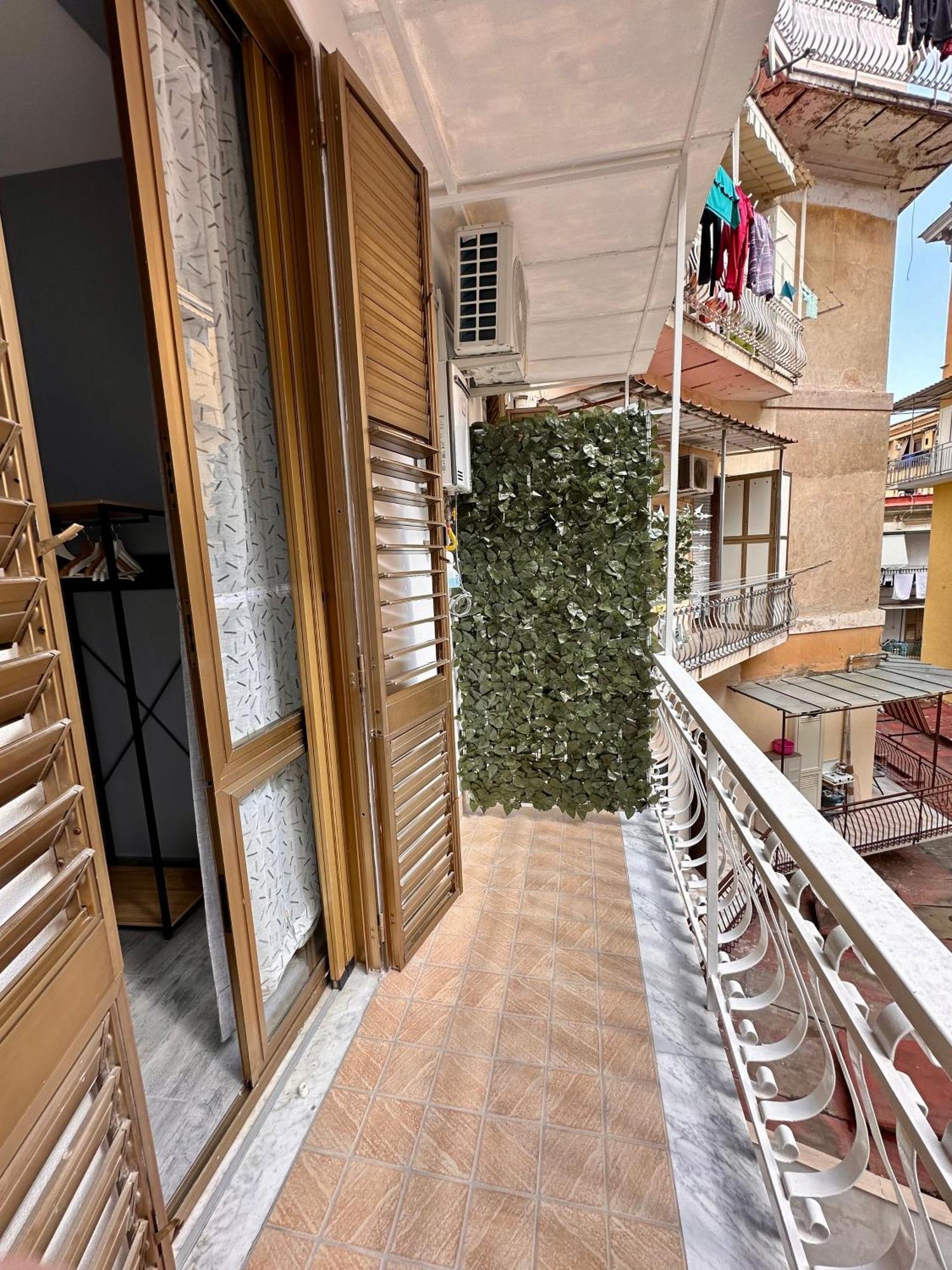 B&B I Tre Santi Napoli Esterno foto