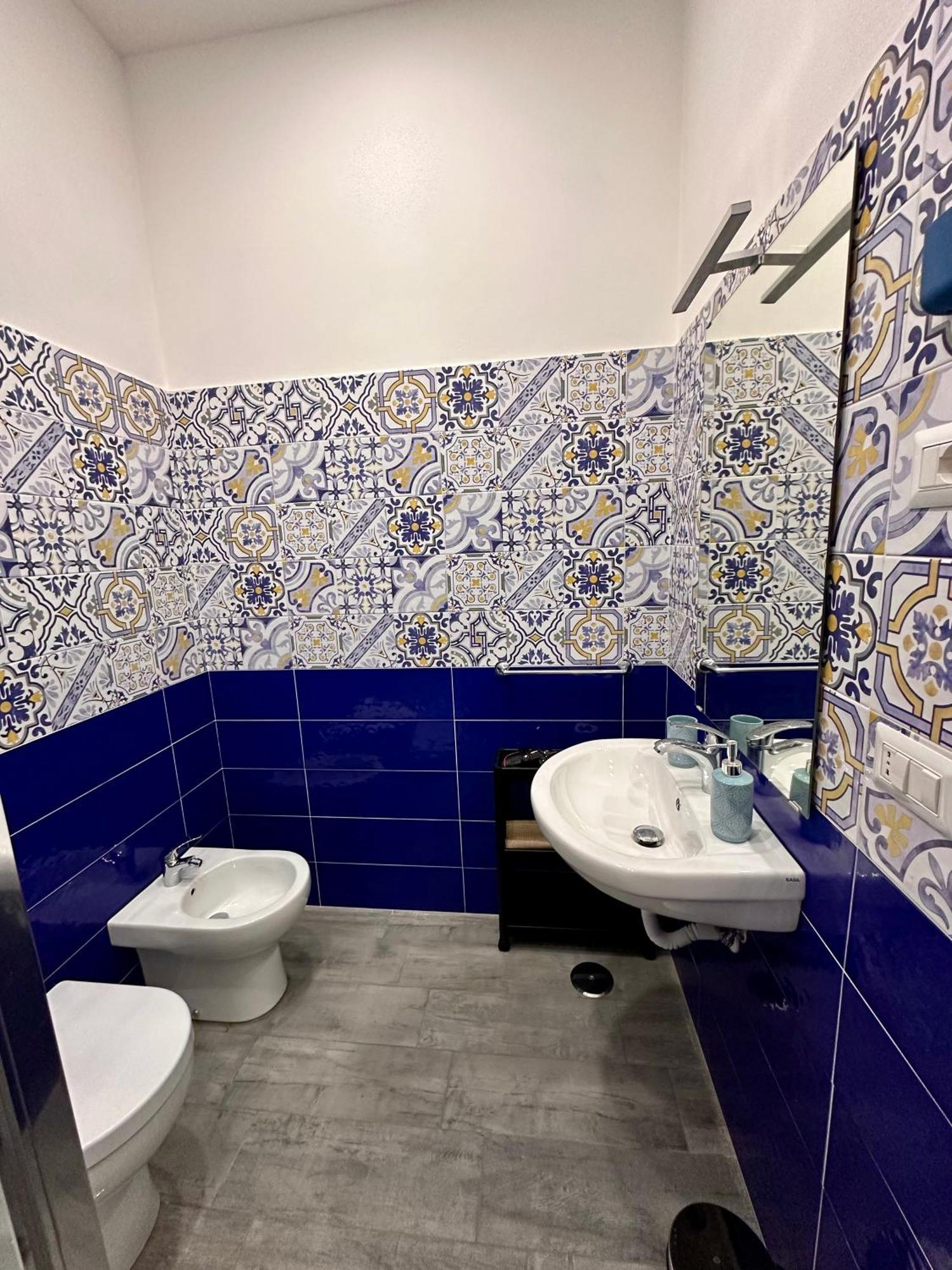 B&B I Tre Santi Napoli Esterno foto